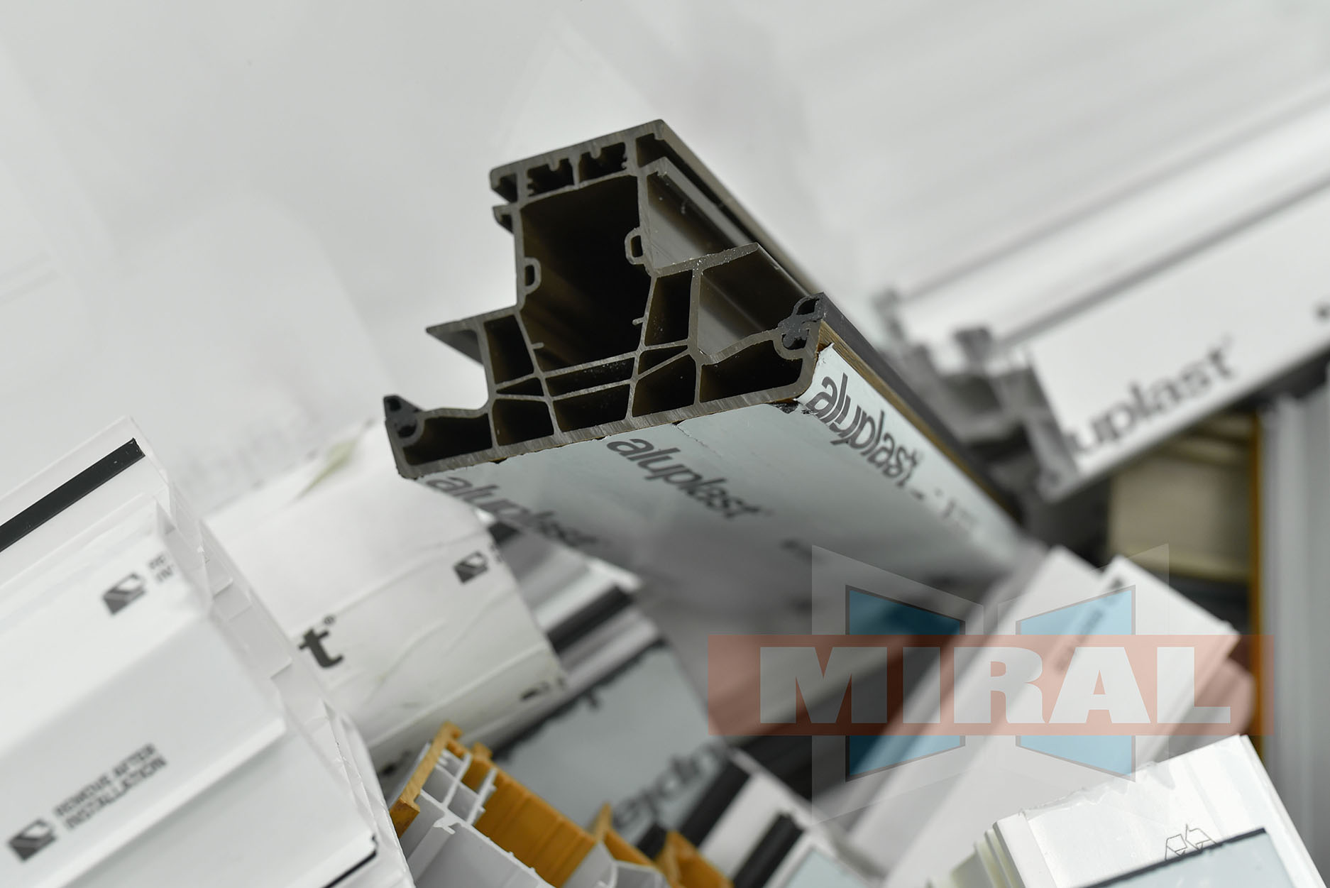 Vrhunska PVC in ALU okna za vsak dom